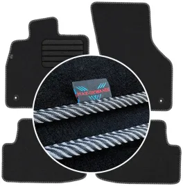 vw-golf-viii-hb-2020-welurowe-do-auta