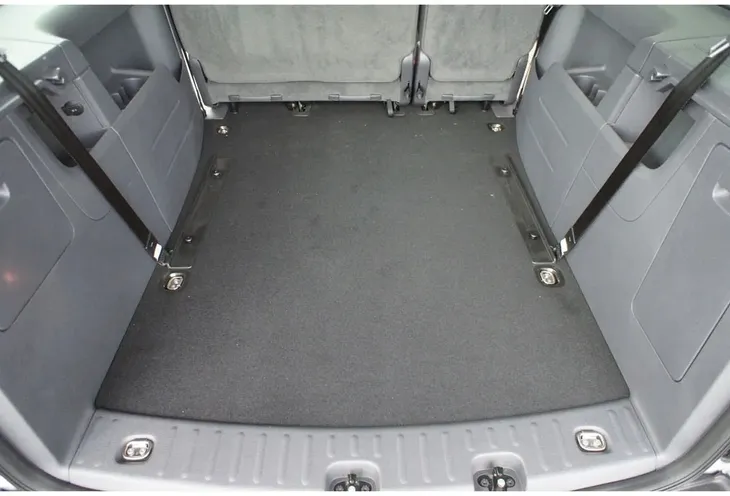 vw-caddy-maxi-van-5d-2007-wklad-do-kufra-waga-z-opakowaniem-2-2-kg