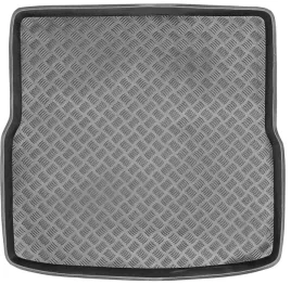 volkswagen-golf-vi-kombi-07-09-wklad-do-kufra