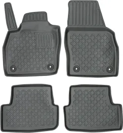 seat-arona-2017-dywaniki-korytka