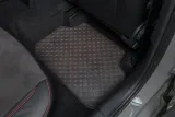 opel-combo-e-2018-dywaniki-guma-braz-stan-nowy-liczba-elementow-komplety