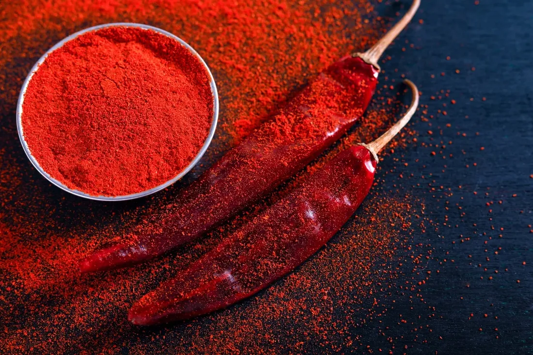 real-foods-pieprz-cayenne-200g
