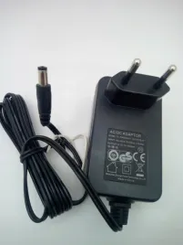 zasilacz-tvsat-firma-zgemma-model-zl-pw024001l1202000eu01-oryginalny-12v-2a