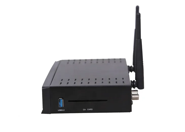 tuner-dekoder-ustym-4k-pro-uhd-e2-enigma-oscam-dvb-s2x-and-dvb-c-t2-combo-waga-z-opakowaniem-2-kg-stan-nowy