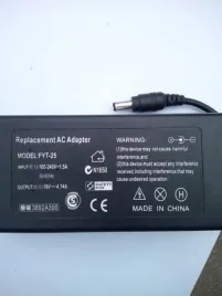 zasilacz-ladowarka-do-laptopa-model-fyt-25-19v-47