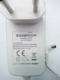 zasilacz-sagemcom-12v-20a-model-ksap201200200hec