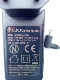 zasilacz-niskonapieciowy-firmy-click-model-cps042120250v-mocny-12v-25a