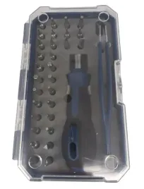 zestaw-profesjonalnych-bitow-srubokret-30-bitow-uchwyt-peseta-etui