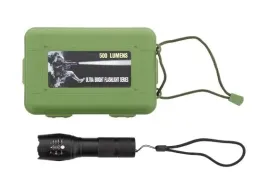 latarka-taktyczna-led-500-lumenow-zasieg-swiatla-do-150-metrow-etui-cs