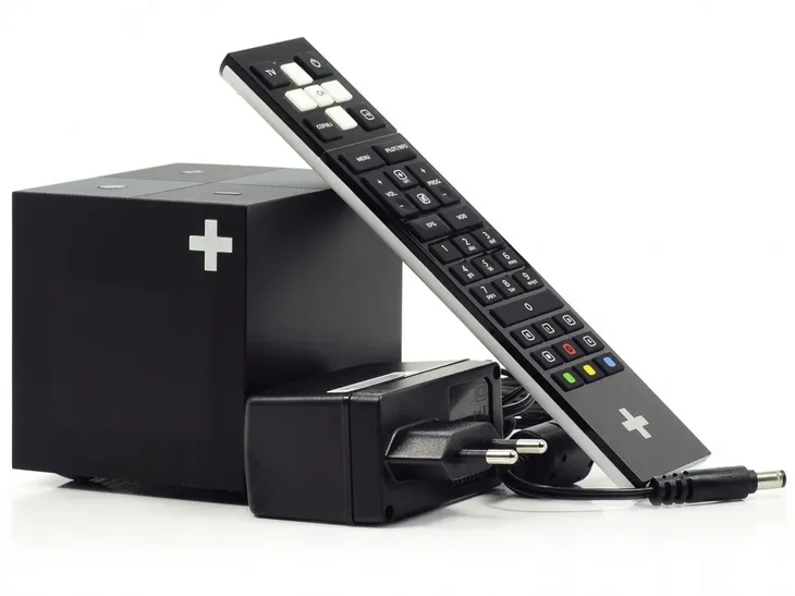 player-box-canal-dekoder-iptv-dvbt-bez-umowy-waga-z-opakowaniem-1-kg