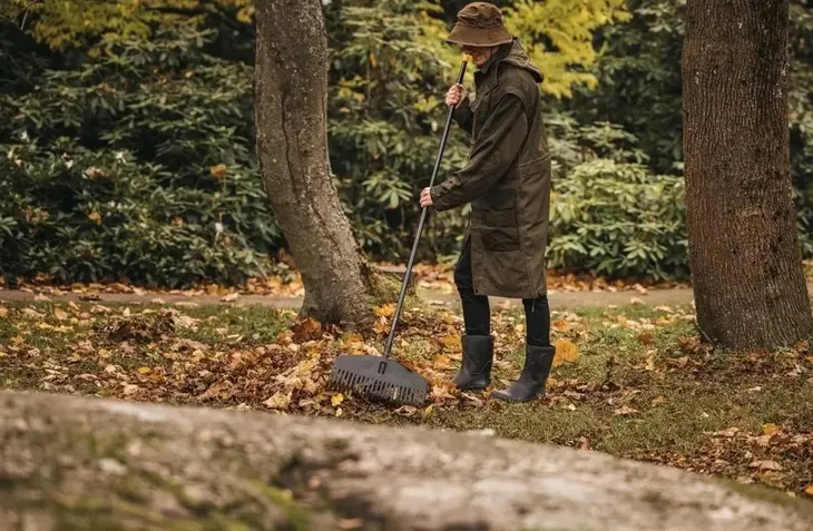 fiskars-grabie-do-lisci-solid-m-1063090-trzonek-stan-nowy-marka-fiskars