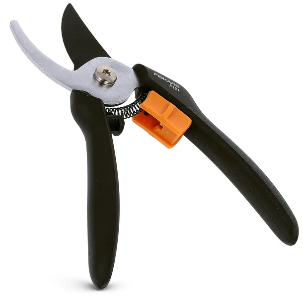 sekator-nozycowy-fiskars-solid-p121-maksymalna-grubosc-cietej-galezi-18-mm