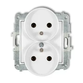 gniazdo-podwojne-z-u-2x2p-z-bialy-mat-karlik-mini