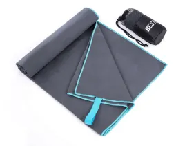 recznik-szybkoschnacy-sportowy-plazowy-z-mikrofibry-na-silownie-130x75