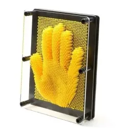 tablica-szpilkowa-3d-pinart-ksztalty-zolta