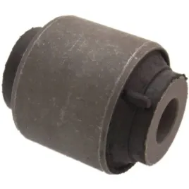 tuleja-wahacza-tyl-nissan-elgrand-murano-i-quest
