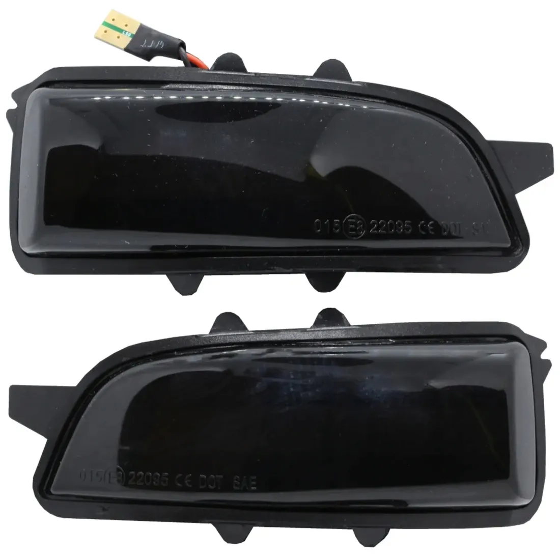 kierunkowskazy-dynamiczne-led-w-lusterko-volvo-v40