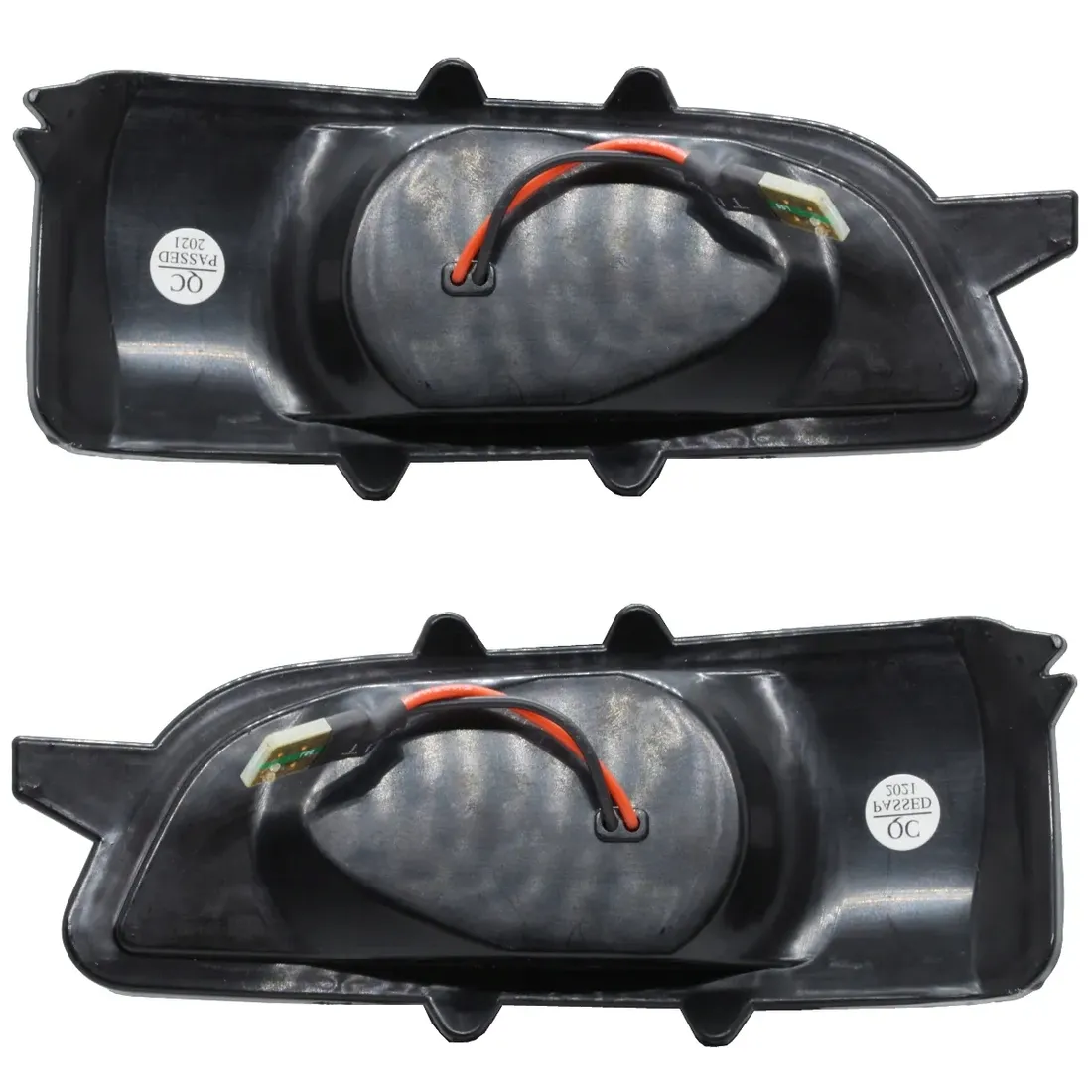 kierunkowskazy-dynamiczne-led-w-lusterko-volvo-v40-stan-nowy