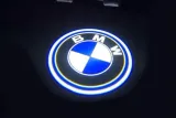 bmw-e12-e21-e23-e32-e38-projektor-led-logo-drzwi-stan-nowy