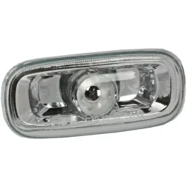 boczny-migacz-w-blotnik-do-audi-a3-a4-b6-b7-a6-c6
