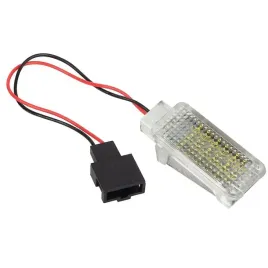 seat-skoda-lampka-led-wnetrza-kabiny-nog-bagaznika