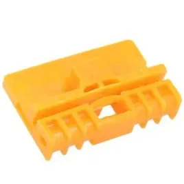 slizg-plastik-podnosnika-szyby-do-audi-a3-8l-a6-c5