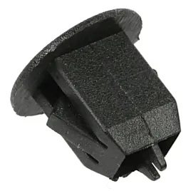 spinka-tapicerki-klapy-bagaznika-volvo-s40-v50-v60