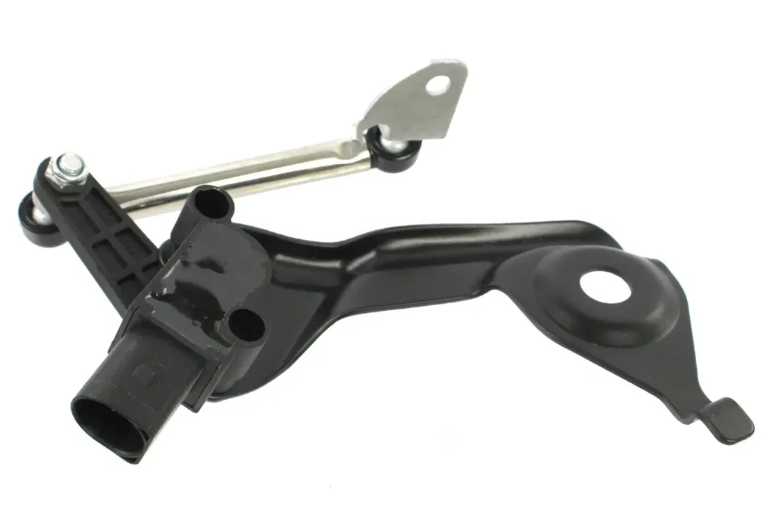 czujnik-zawieszenia-swiatel-tyl-do-audi-a4-b8-a5