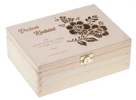 herbaciarka-prezent-na-dzien-kobiet-pudelko-grawer