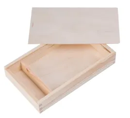 drewniane-pudelko-na-zdjecia-i-pendrive-decoupage