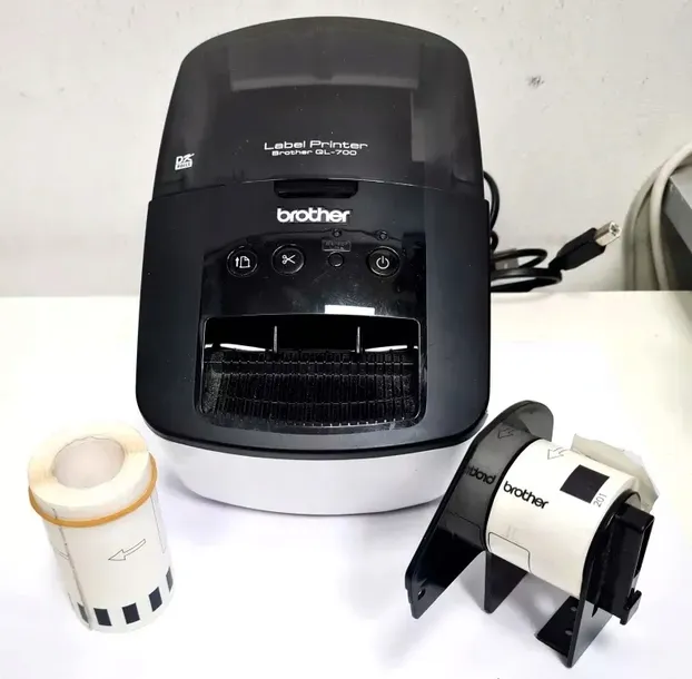 drukarka-brother-ql-700-do-62-mm-pc-mac-usb-stan-opakowania-oryginalne
