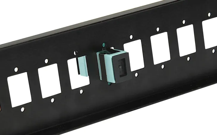 alantec-adapter-wielomodowy-mm-sc-simplex-ftth-om4-stan-nowy-kod-producenta-foa-sc-mms-4