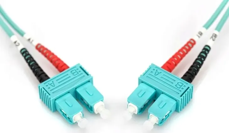 kabel-swiatlowodowy-multimode-mm-om3-sc-sc-3m-waga-z-opakowaniem-0-125-kg
