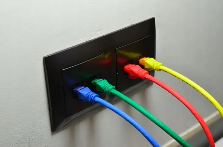 kabel-lan-3m-sieciowy-patchcord-kat-6-digitus-kolor-niebieski