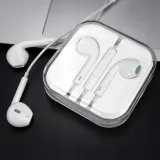 sluchawki-do-iphone-earpods-lightning-douszne-model-iphone7