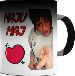 kubek-magiczny-czarny-maju-maj-goha