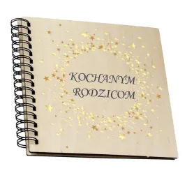 album-drewniany-na-zdjecia-22x22-dla-rodzicow-07