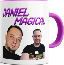 kubek-rozowy-srodek-ucho-daniel-magical