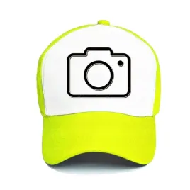 czapka-z-daszkiem-zolta-fotografia