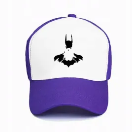 czapka-z-daszkiem-fioletowa-batman
