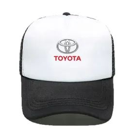 czapka-z-daszkiem-czarno-biala-toyota