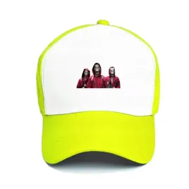 czapka-z-daszkiem-zolta-dom-z-papieru-03