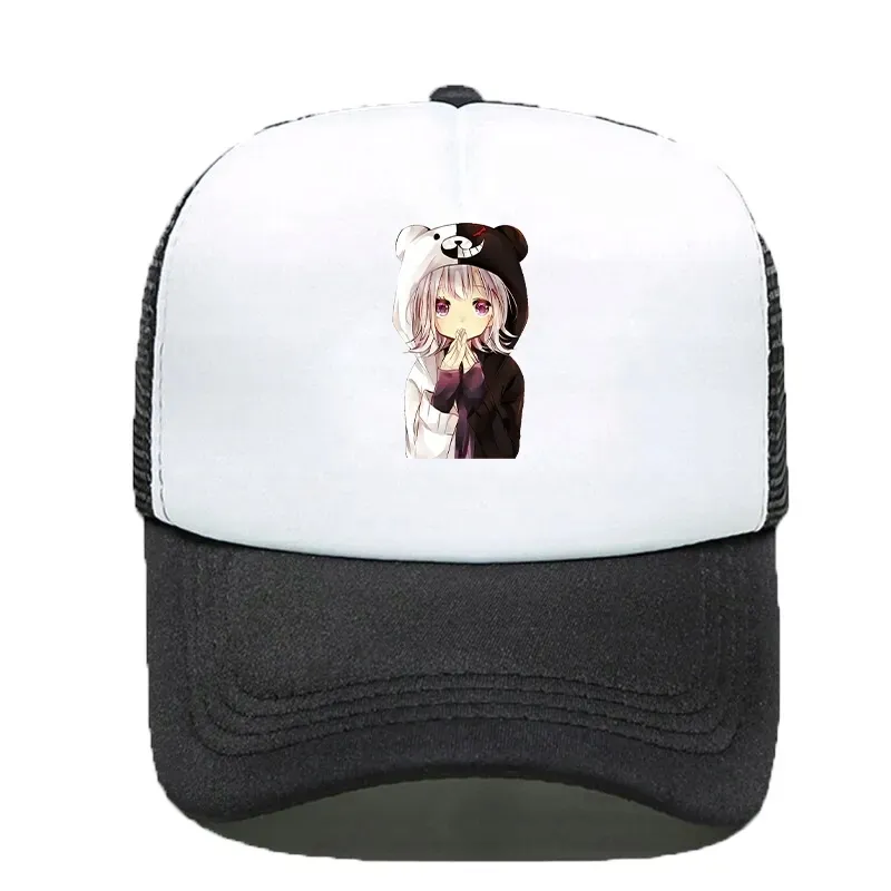 czapka-czarno-biala-anime