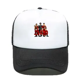 czapka-z-daszkiem-czarno-biala-dom-z-papieru-01