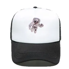 czapka-z-daszkiem-czarno-biala-astronauta
