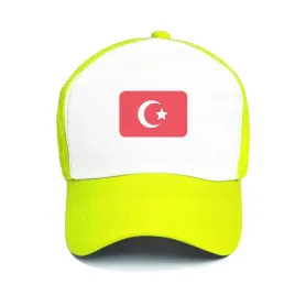 czapka-z-daszkiem-zolta-turcja