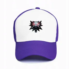 czapka-z-daszkiem-fioletowa-wiedzmin