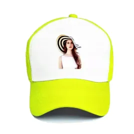 czapka-z-daszkiem-zolta-lana-del-rey