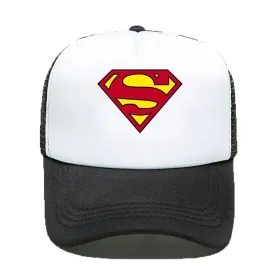 czapka-z-daszkiem-czarno-biala-superman