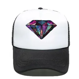 czapka-z-daszkiem-czarno-biala-diament